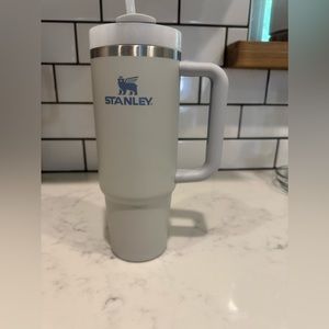 Stanley Quencher Tumbler 30oz